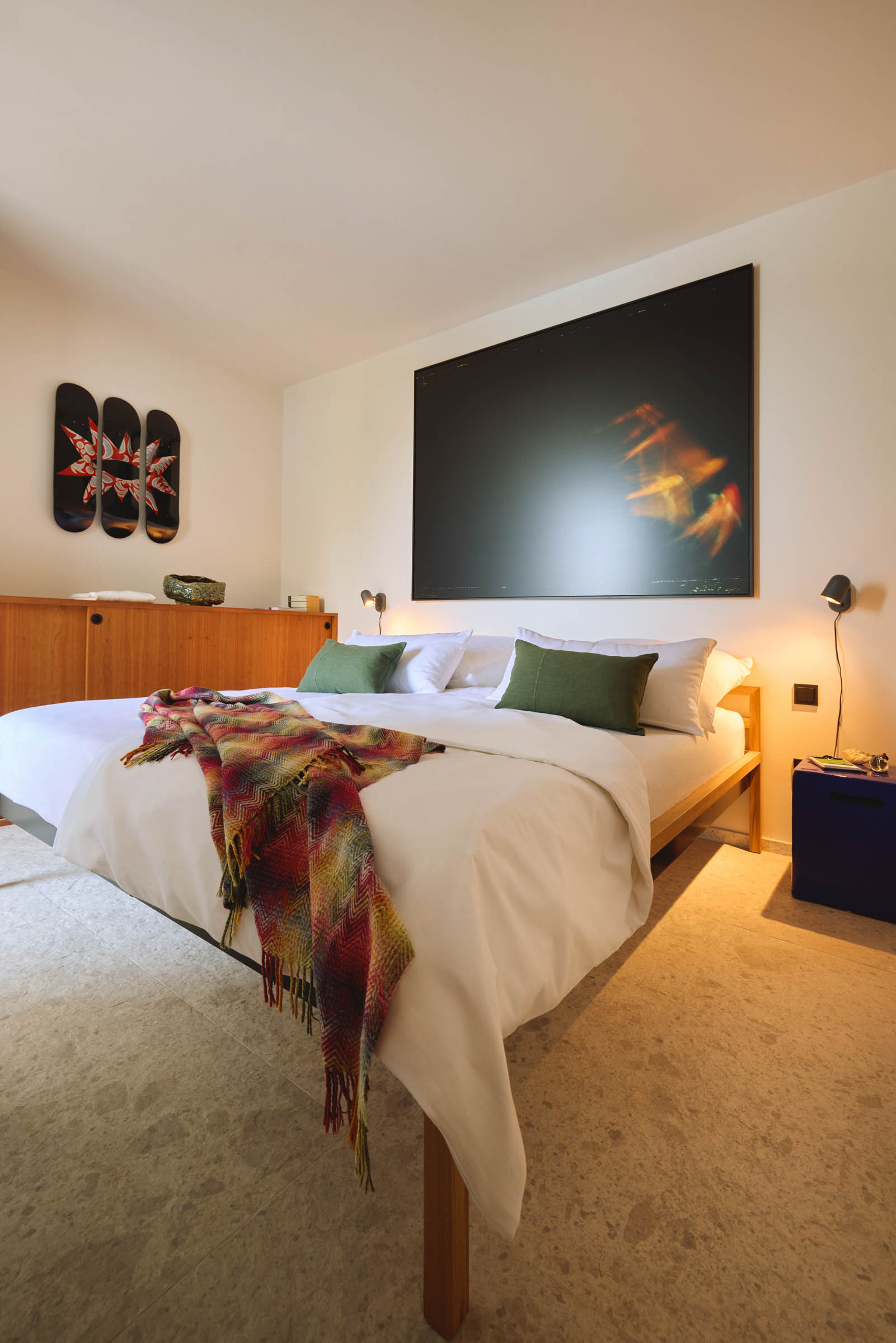 the-house-bedroom-2-2