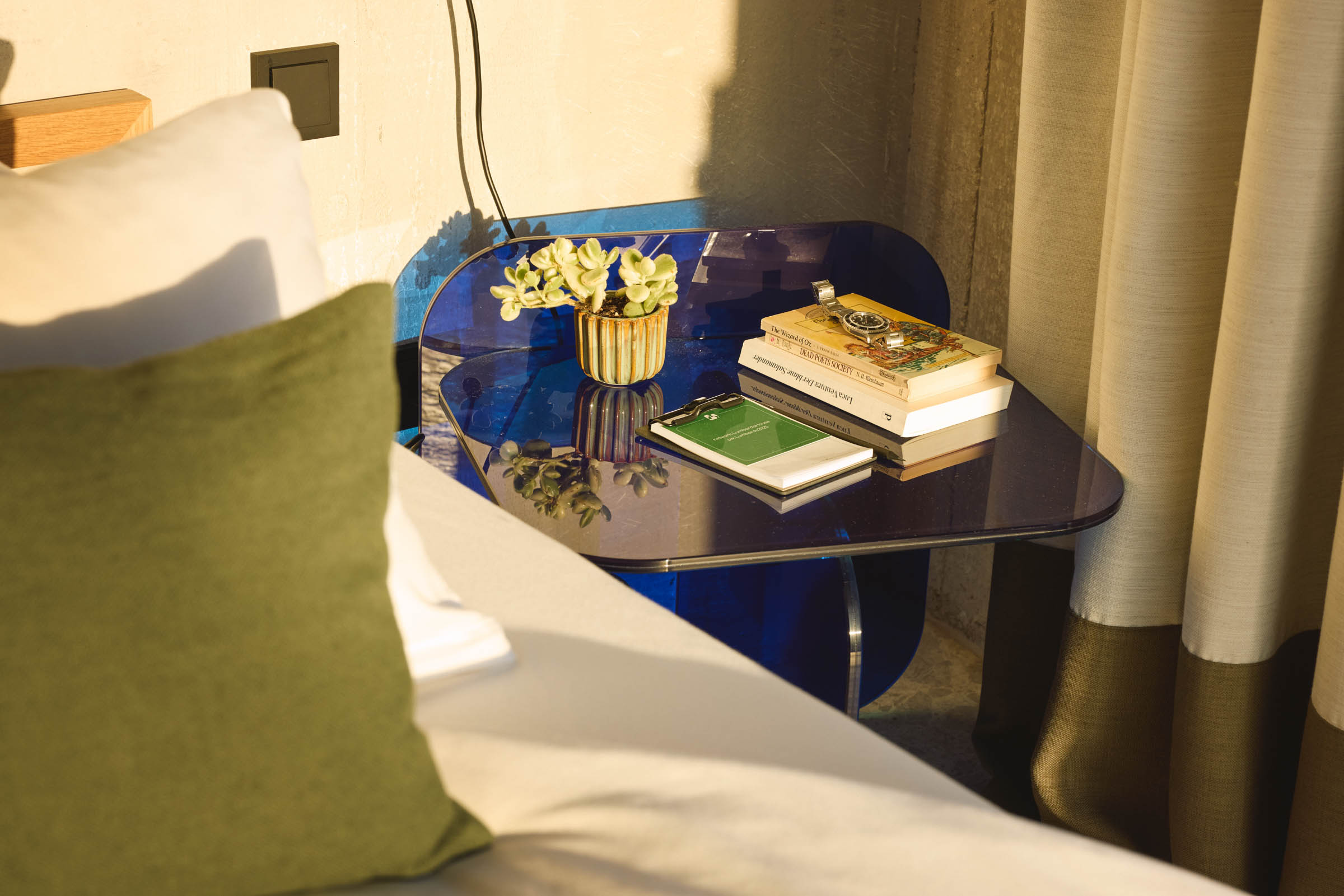 the-house-bedroom-4-4